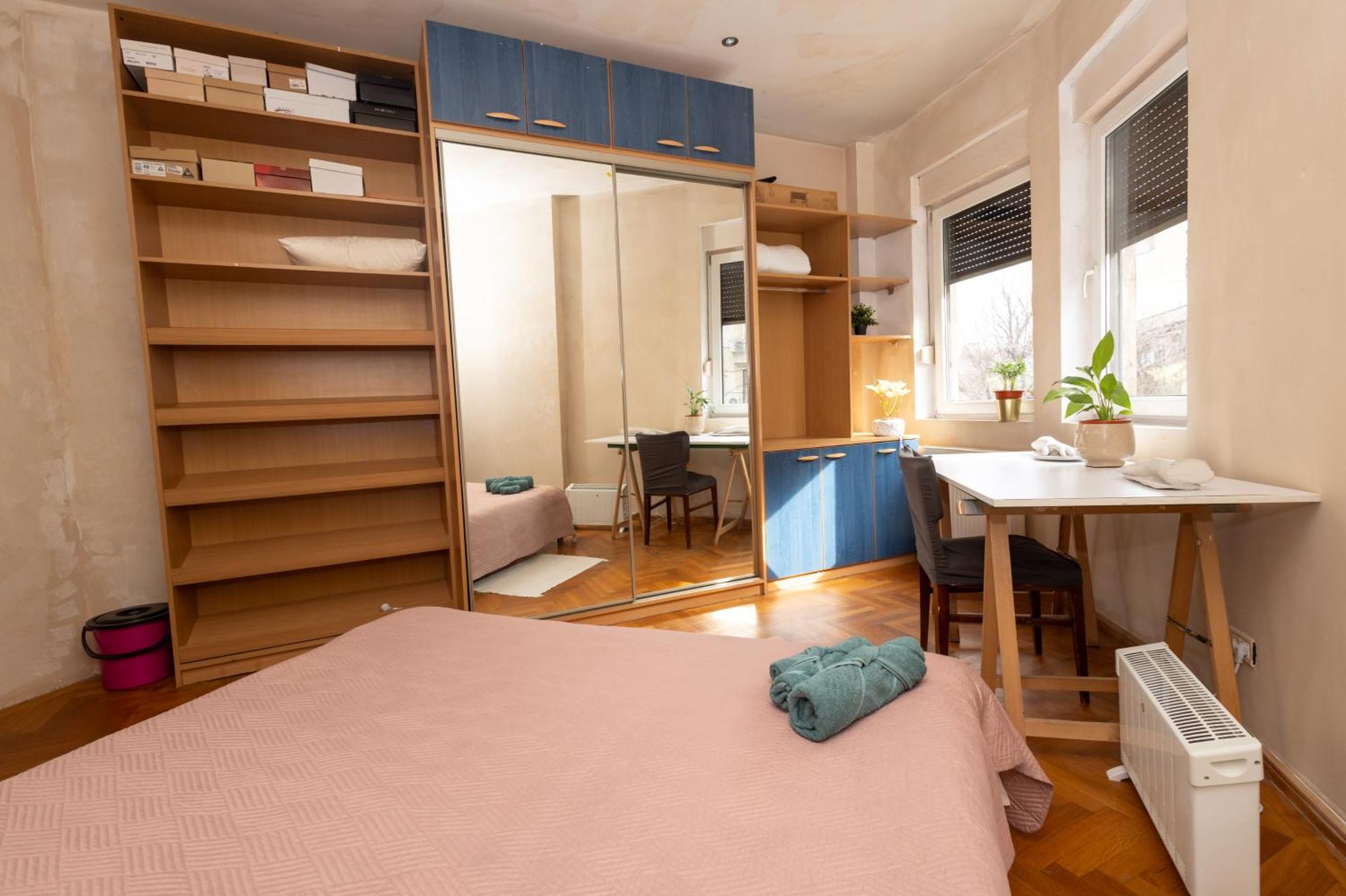 Shared Retro Vintage Luxury Apartment Бухарест Екстер'єр фото