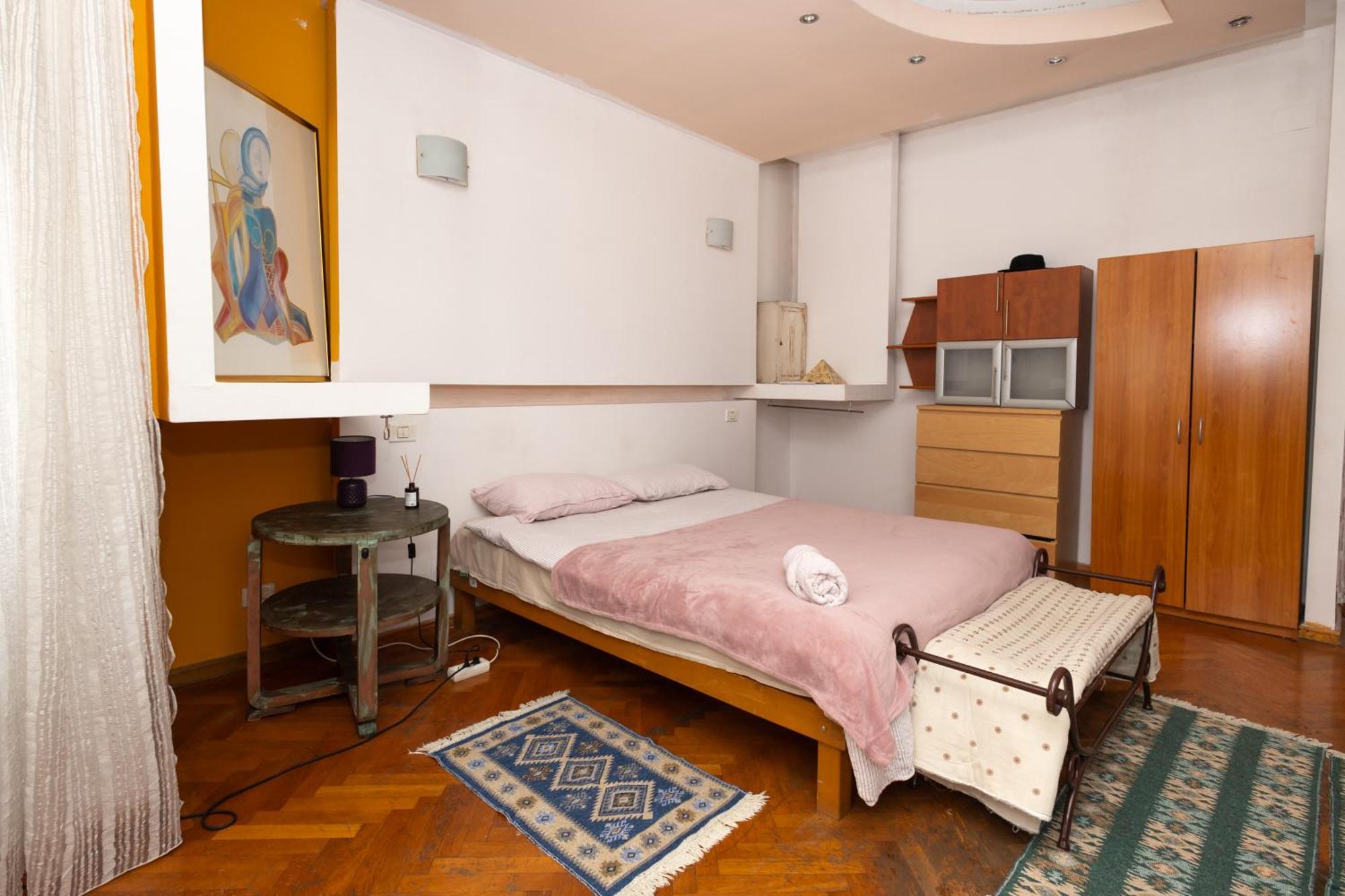 Shared Retro Vintage Luxury Apartment Бухарест Екстер'єр фото
